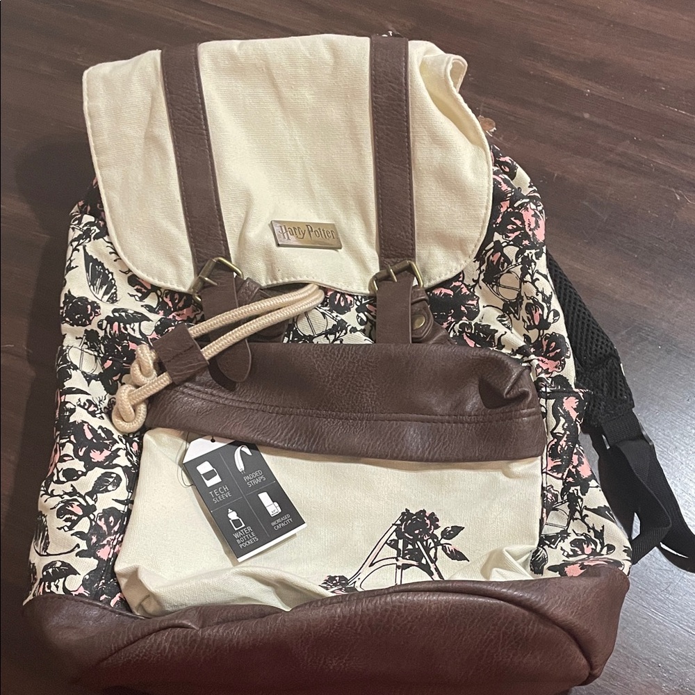 Harry Potter! Warner Bros. Cream, Brown & Pink Floral Backpack
